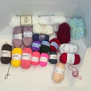 Yarn Lot Of 22 Skeins (18 New 4 Open) Mixed Colors, Knitting, Colors, And Brands
